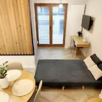 Apartmán Easy Rent- Wieniawska 98, Centrum *