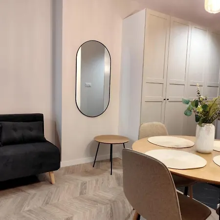 Apartmán Easy Rent- Wieniawska 98, Centrum *