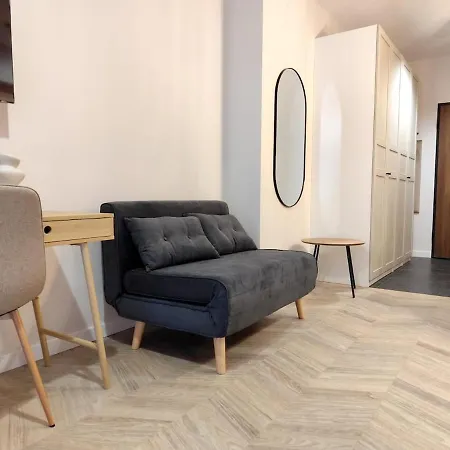 Easy Rent- Wieniawska 98, Centrum